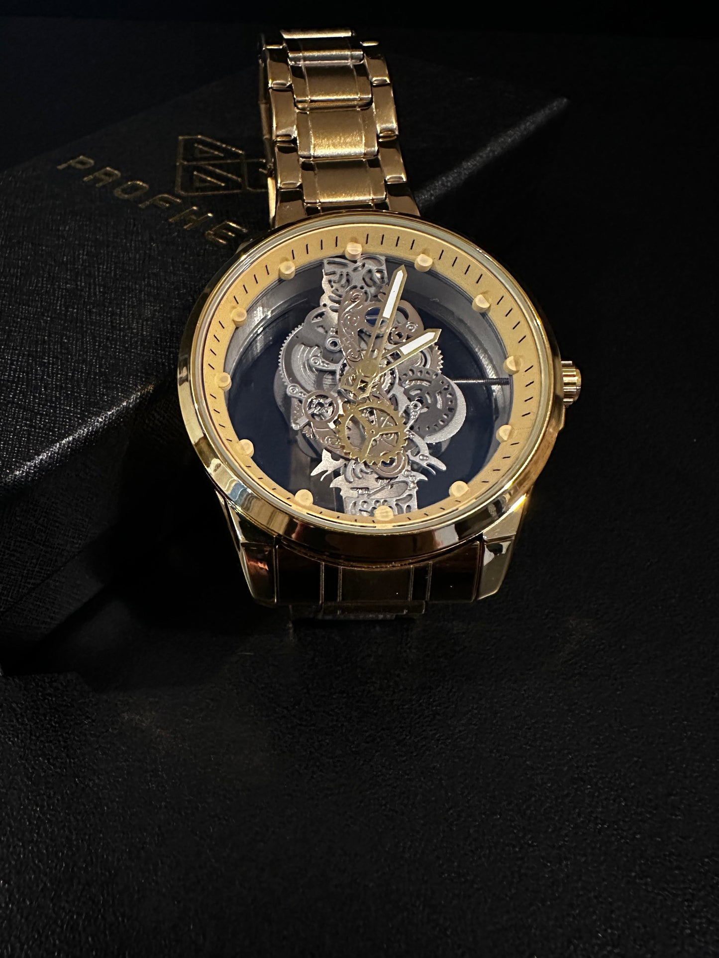 The 'hollow' watch gold