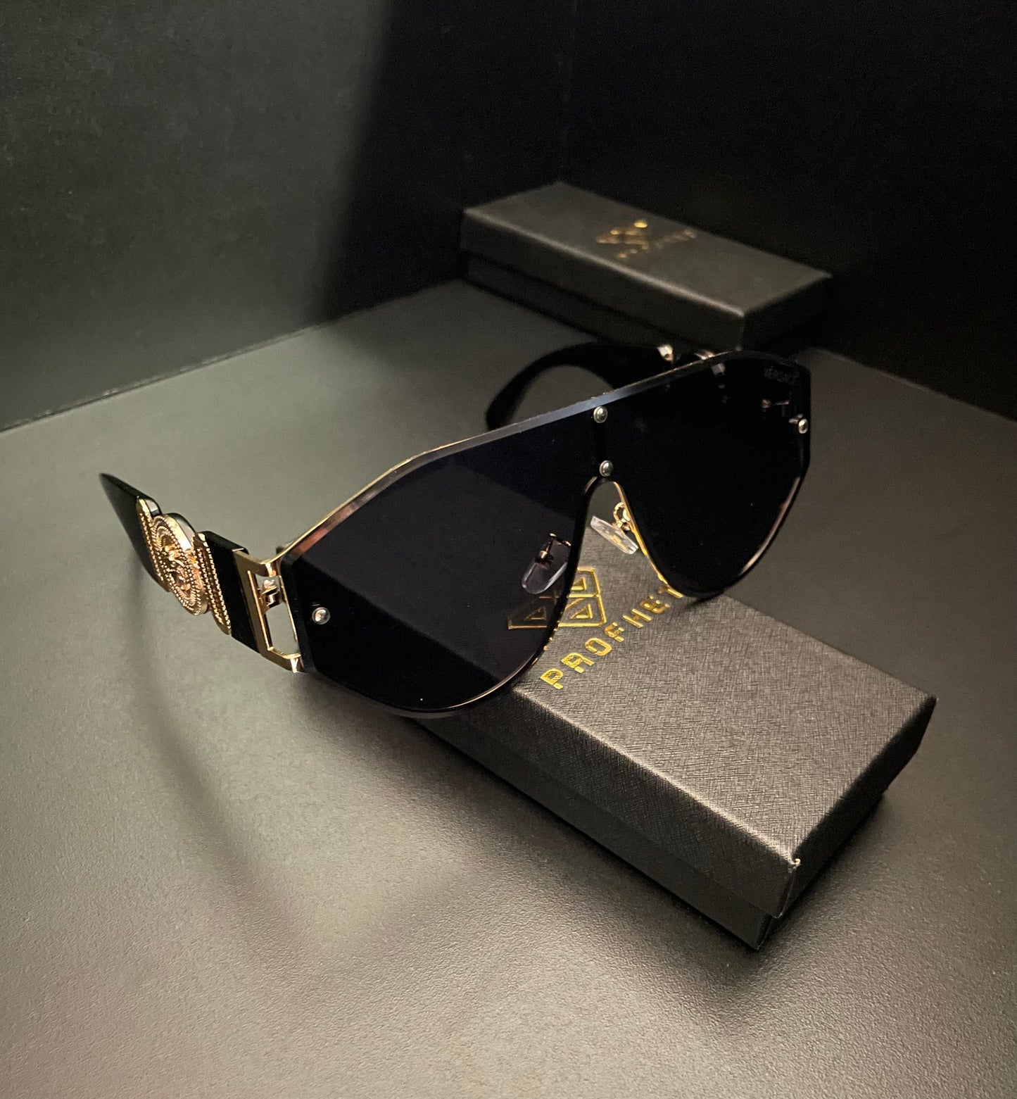 Memphis sunglasses